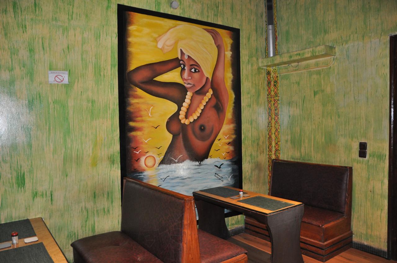 Chez Agnes Hotell Dakar Exteriör bild